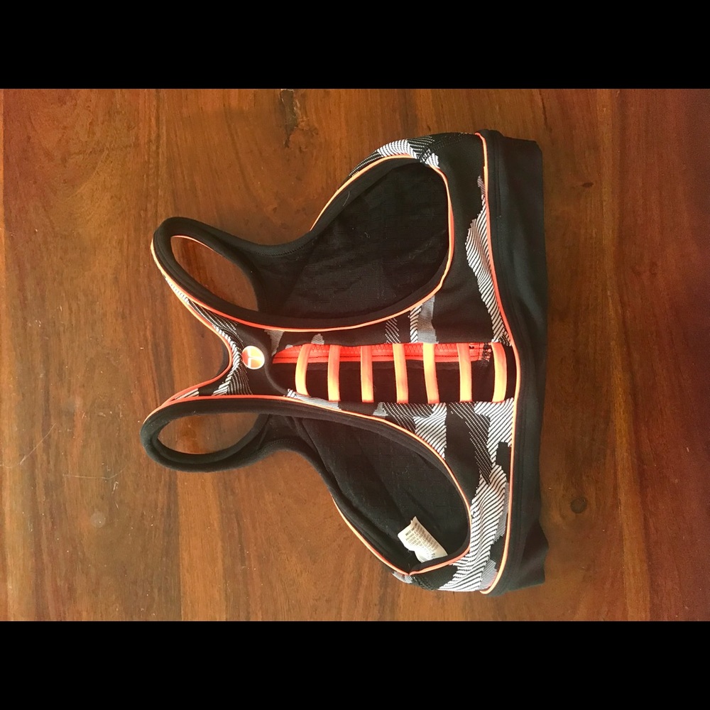 Trina Turk camo sports bra, small